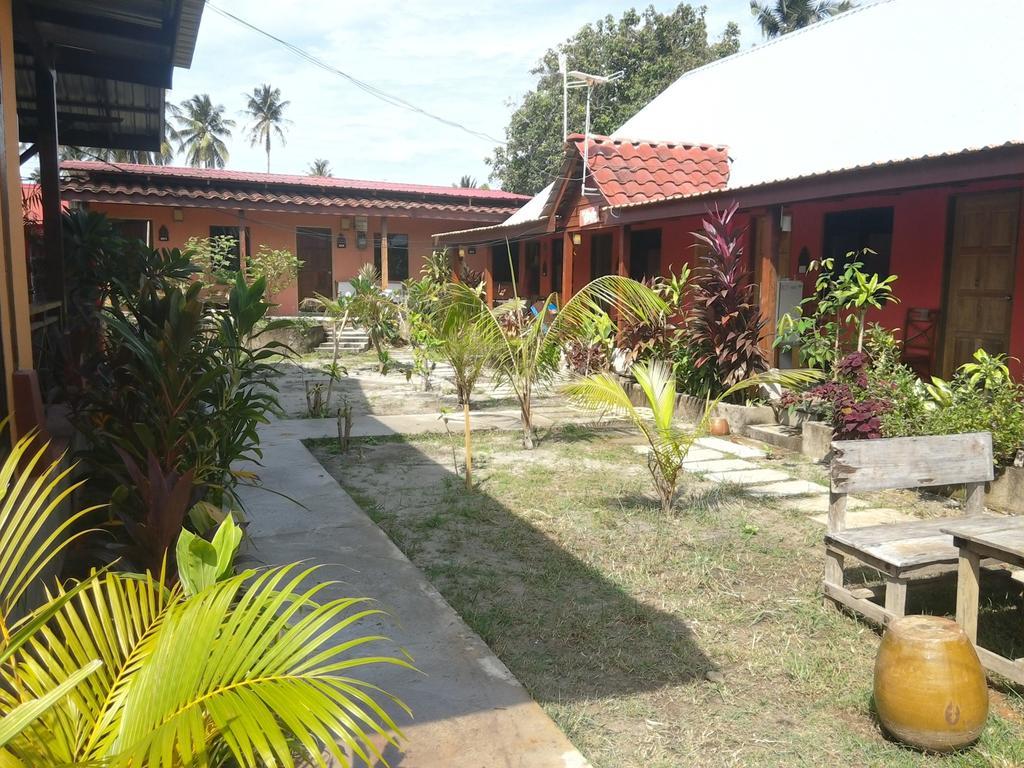 The Village Langkawi Pantai Cenang  Exterior photo